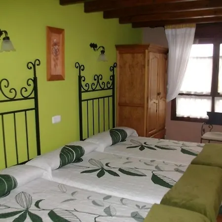 Gasthuis Casa De Labranza Ria De Castellanos 4*